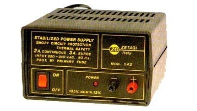 142 Alimentatore stabilizzato 13.8V 2.5A