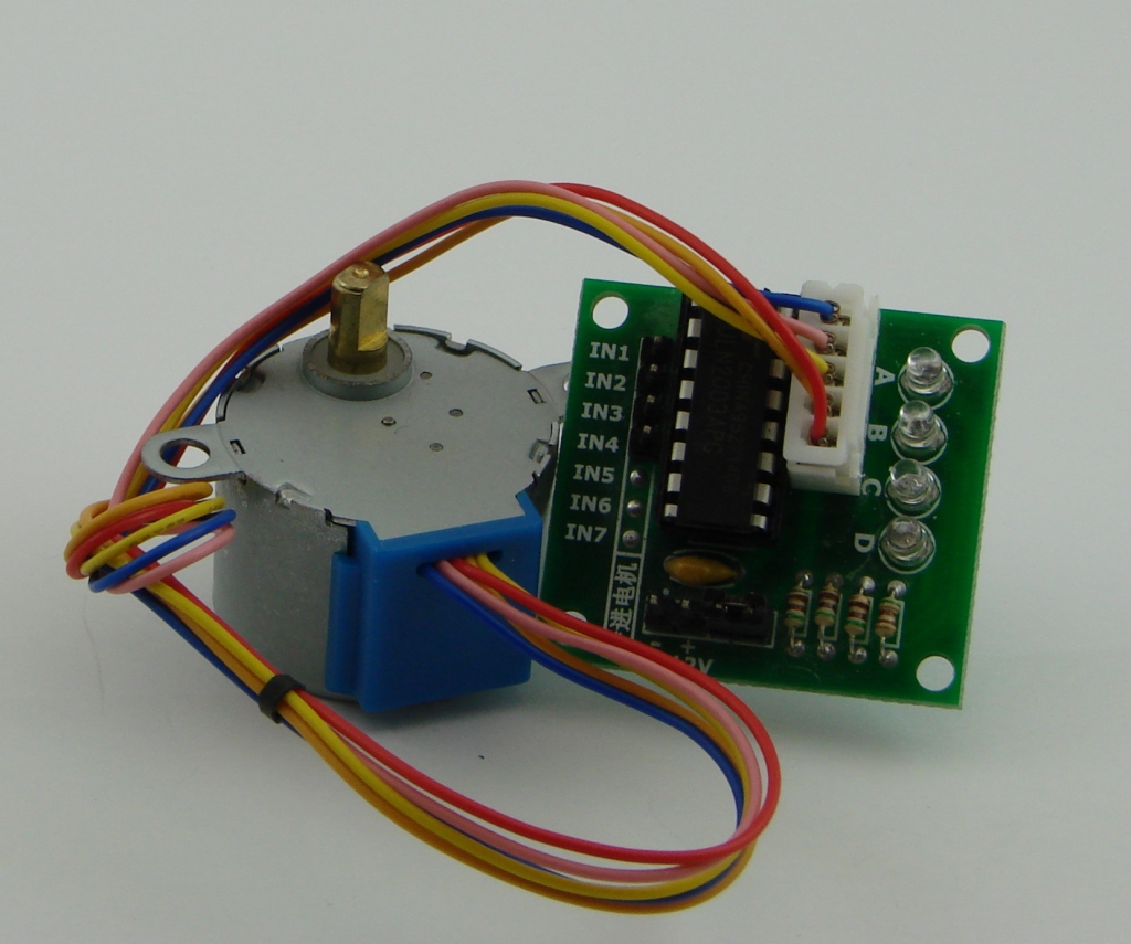 Motore passo passo con driver ULN2003A