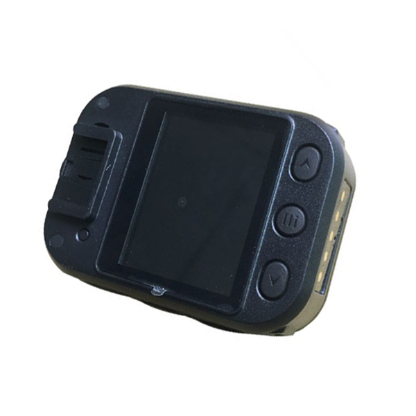 Police Body Camera con display LCD a colori da indossare - immagine 3